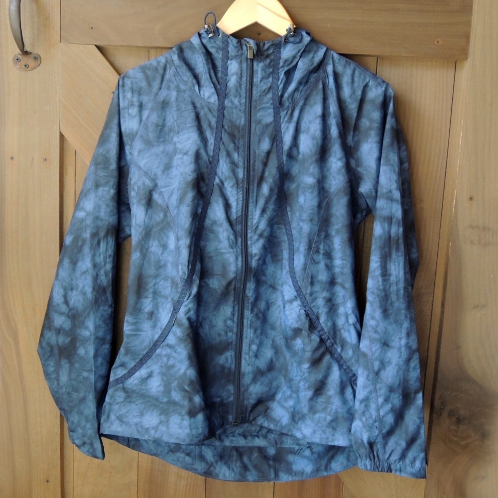 ATHLETA hooded zip jacket windbreaker